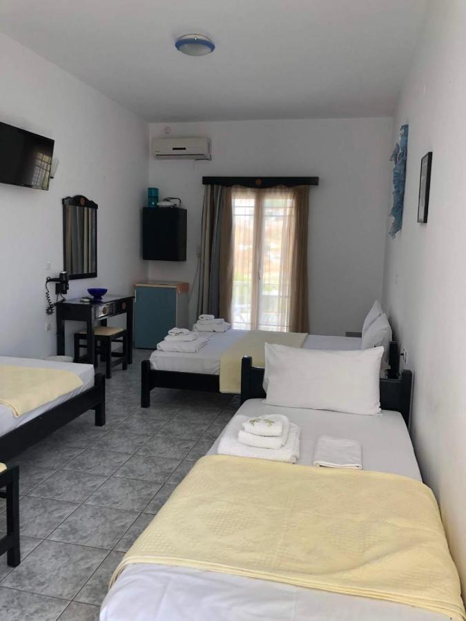 Hotel Anna Zisimos Adamantas  Exterior foto