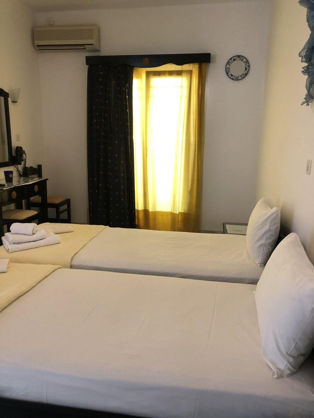 Hotel Anna Zisimos Adamantas  Exterior foto