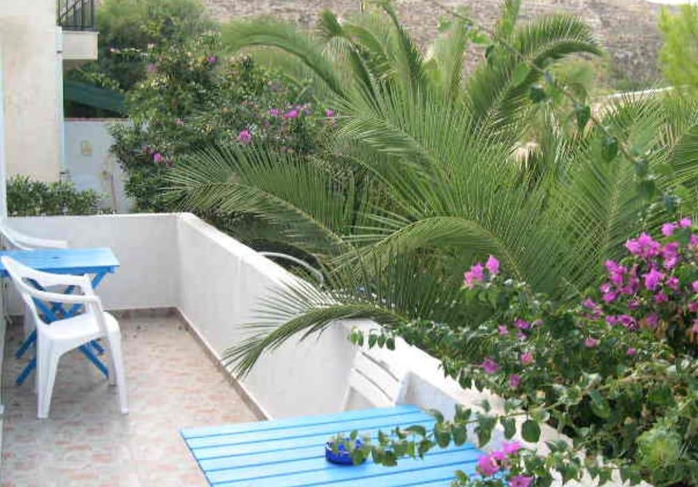 Hotel Anna Zisimos Adamantas  Exterior foto